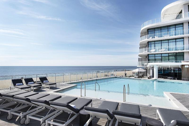 Wave Resort Long Branch Esterno foto