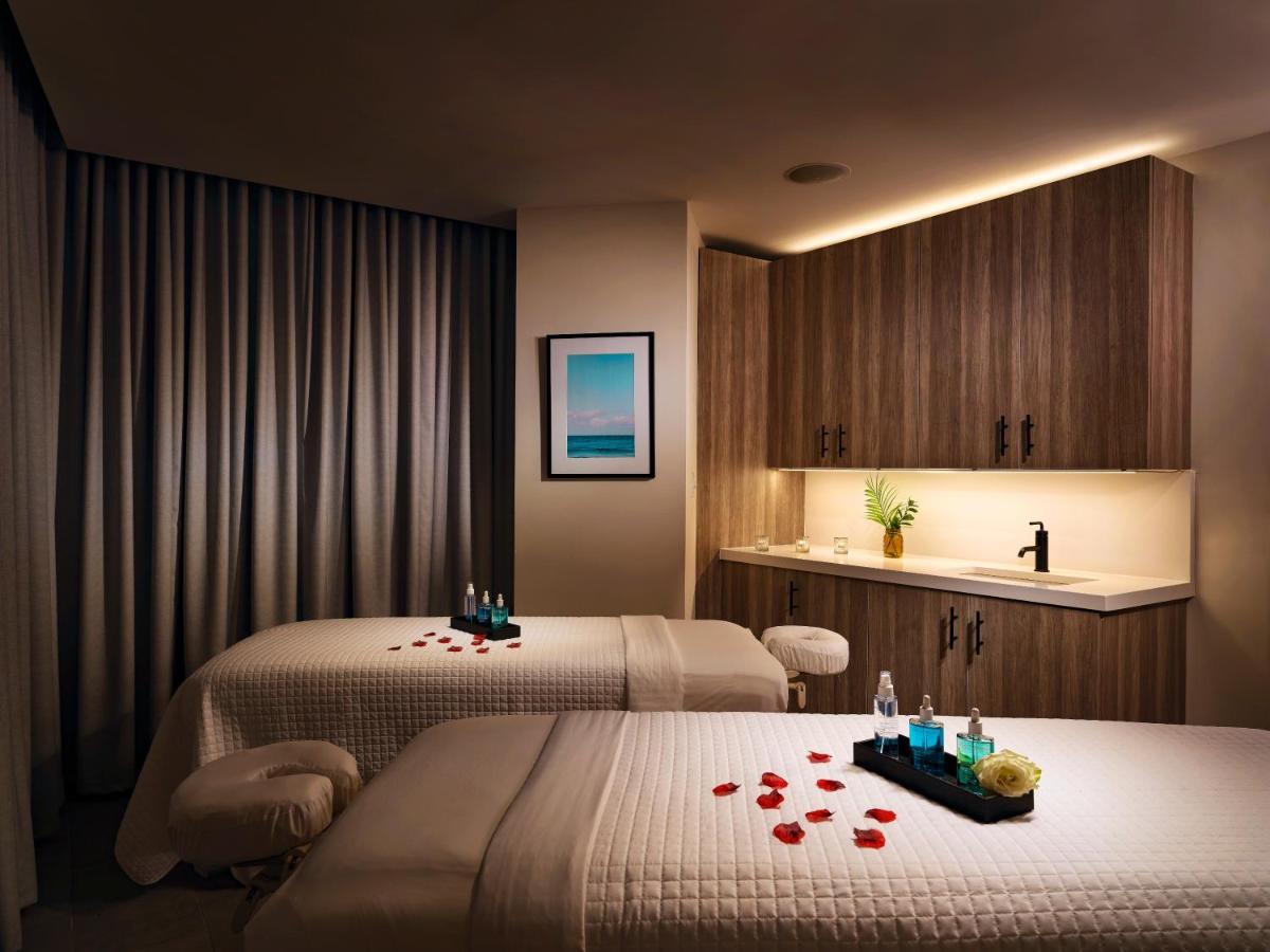 Wave Resort Long Branch Esterno foto